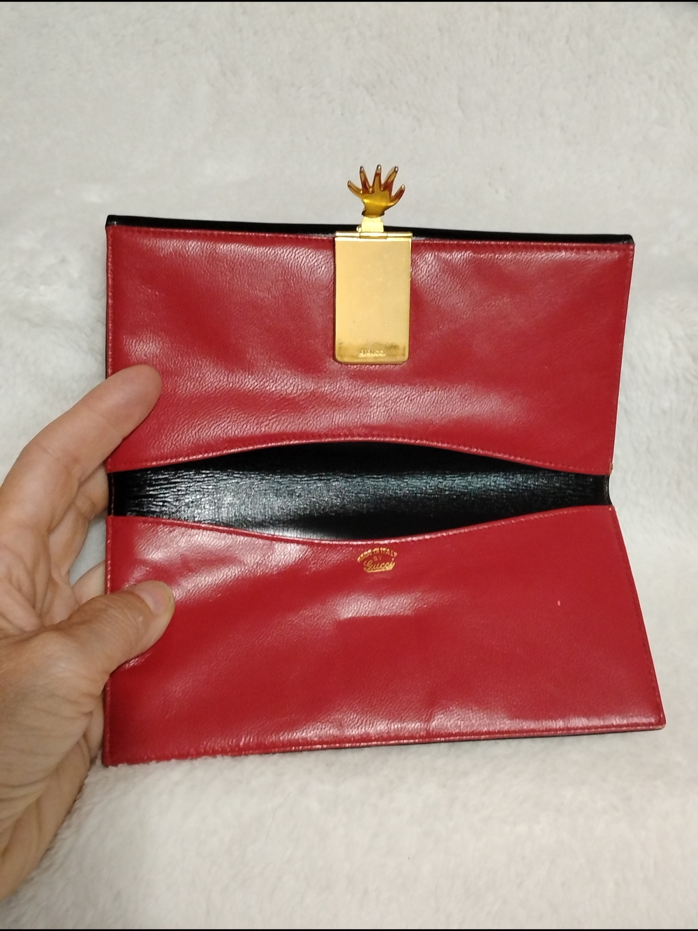 Vintage Gucci Leather " Hand of Gucci"  Clasp Wallet  Circa 1970s - Picture 5 of 15